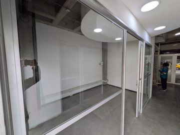local en arriendo en galerias. Cod A3257