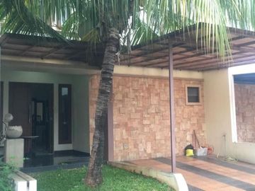 Dijual Rumah Dalam Townhouse dekat PIM Jakarta Selatan