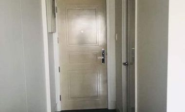 Condominium for Rent Studio: Studio Flat Condo for Rent / Lease in Lincoln Proscenium Rockwell Center Makati City