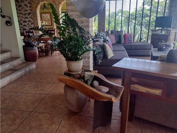 CASA EN VENTA EN EXCLUSIVA ZONA NORTE DE CUERNAVACA