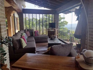 CASA EN VENTA EN EXCLUSIVA ZONA NORTE DE CUERNAVACA