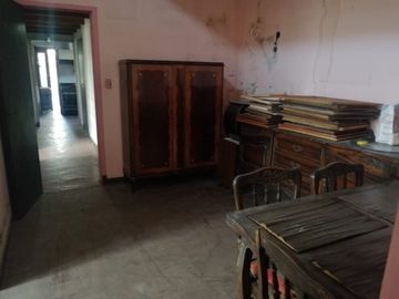 Casa Fondo en venta en Temperley Oeste