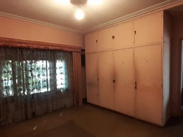 Casa Fondo en venta en Temperley Oeste