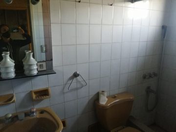 Casa Fondo en venta en Temperley Oeste