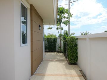 Charming 3 Bedroom House For Sale At - Ibreeze View