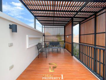 Charming 3 Bedroom House For Sale At - Ibreeze View