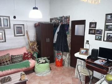 LATORRE PROP VENDE CHALET DE 3 AMB+DEPTO DE 2 AMB+GALPON DE 200 M2
