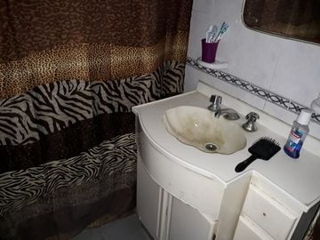 LATORRE PROP VENDE CHALET DE 3 AMB+DEPTO DE 2 AMB+GALPON DE 200 M2