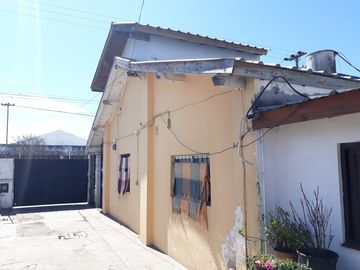 LATORRE PROP VENDE CHALET DE 3 AMB+DEPTO DE 2 AMB+GALPON DE 200 M2