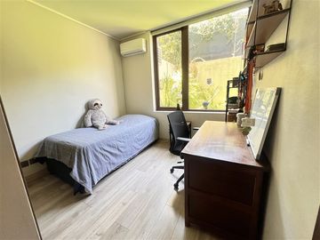 Departamento en venta de 3 dorm. en Lo Barnechea