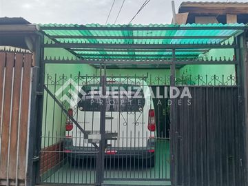 Casa en venta de 3 dorm. en Renca