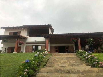 CASA CAMPESTRE EN EL CARMEN - DAGUA VALLE DEL CAUCA