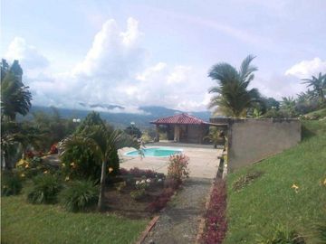 CASA CAMPESTRE EN EL CARMEN - DAGUA VALLE DEL CAUCA