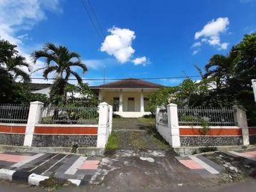 Jual Rumah Klasik di Pusat Kota Magelang