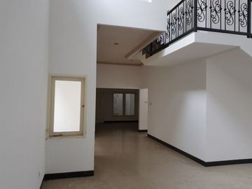 Jual Rumah Mewah Classic di Sutorejo Prima Utara Surabaya