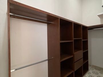 Casa - Centro - calle 62 de 5 habitaciones