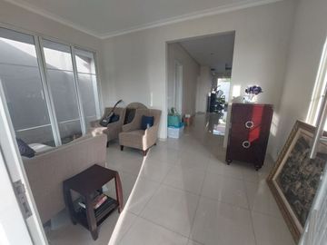 CLUSTER PURI AYU SUVARNA SUTERA SUDAH RENOVASI LUAS 450