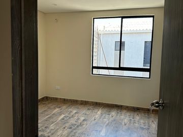 casa en venta en parque natura. Cod V7470481