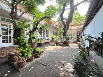 Rumah Strategis di Salemba Peluang Investasi Bisnis Dan Hunian