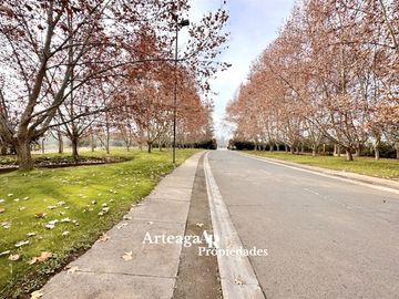 Sitio en venta Polo Manquehue, P.Roja, Sitio plano