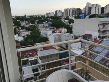 Excelente monoambiente en L en Parque Chacabuco