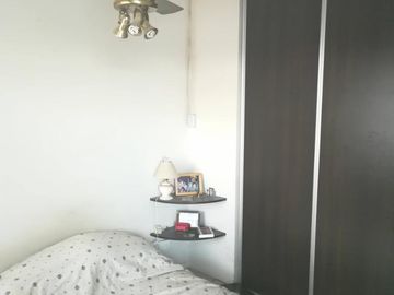 Excelente monoambiente en L en Parque Chacabuco