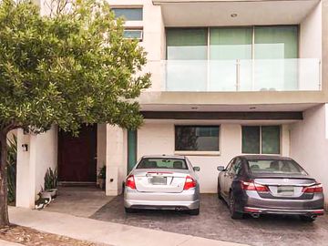 Casa en Venta en Lomas Punta del Este