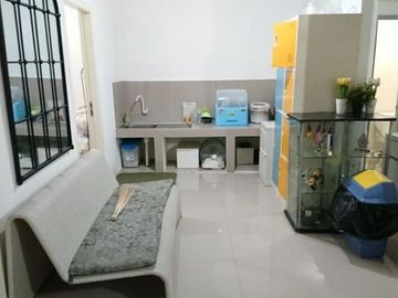 Dijual Rumah Kantor Di Jl Cemara Raya BSD Sektor 1.1 4Kamar Siap Huni Murah