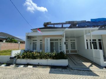 CLUSTER PREMIUM STRATEGIS DI KOTA PEKANBARU