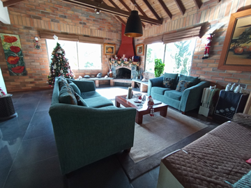 casa en arriendo/venta en lagos del retiro. Cod A400495