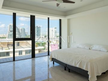 Departamento en Venta, Allure, Puerto Cancún, Cancún