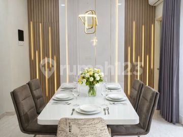 Dijual Harga Bagus Rumah Mewah Semi Furnished di Cluster Mozart - Gading Serpong