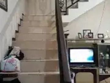 Rumah Mewah 2 Lantai di Kutisari Selatan Kota Surabaya