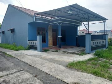 Rumah Luas Siap Huni di Klaten Tengah