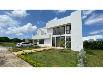CASA EN VENTA EXCLUSIVA EN ZONA NORTE, CARTAGENA