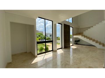 CASA EN VENTA EXCLUSIVA EN ZONA NORTE, CARTAGENA