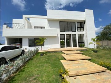 CASA EN VENTA EXCLUSIVA EN ZONA NORTE, CARTAGENA