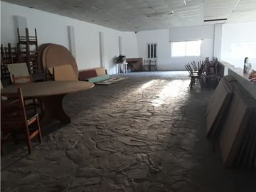 CASA QUINTA 5 HA PILETAS NATAC.GRAN SALON Y VIVIENDA APTAS TODO DESTINOS