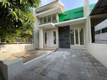 Dijual rumah baru gress siap huni perumahan green semanggi mangrove wonorejo surabaya*