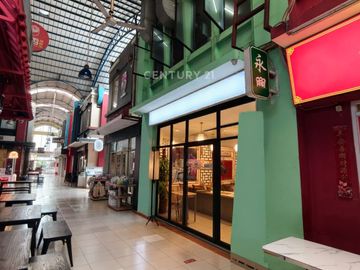 Kios Food Plaza PIK 2 Lantai Lokasi Ramai Cocok Usaha Kuliner