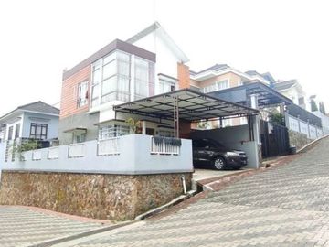 Siap Huni Rumah Premium 2 Lantai Hook All In Lembang Bandung