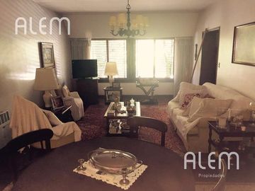 Casa en venta en Lomas de Zamora