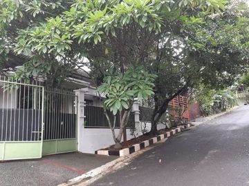 Rumah di Cinere, 1Lt, Nyaman, dlm Prmhn Bukit Cinere Indah