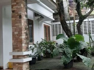 Rumah di Cinere, 1Lt, Nyaman, dlm Prmhn Bukit Cinere Indah
