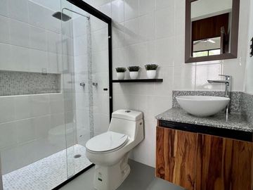Casa 1 Planta 2 Recámaras Zona Norte Residencial Colima ZENTRALIA Coto