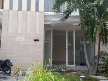 RUMAH BARU CLUSTER IMPERIAL PAKUWON CITY Row 3mbl