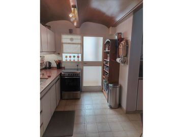 VENTA- 4 DORM./ DEP. / COCHERA/ BAULERA - SEGURIDAD 24 HS
