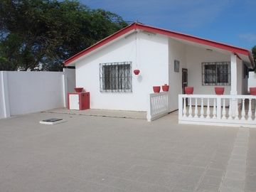 Salinas-La Milina: Se Vende Casa Cerca del Mar en La Milina
