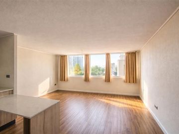 Departamento en venta de 1 dorm a pasos de metro
