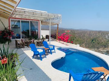 Casa nueva con vista al mar en Puerto Angel, Oaxaca